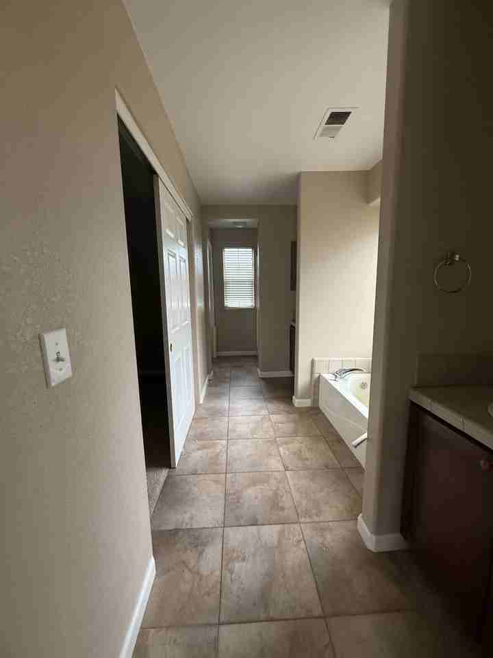 199 Dayton Village Pkwy #NA - Photo 3 of 17