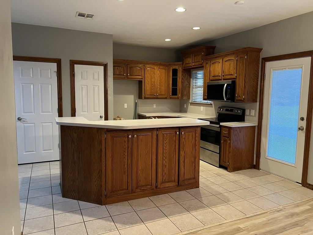 1000 Gale #NA - Photo 3 of 23