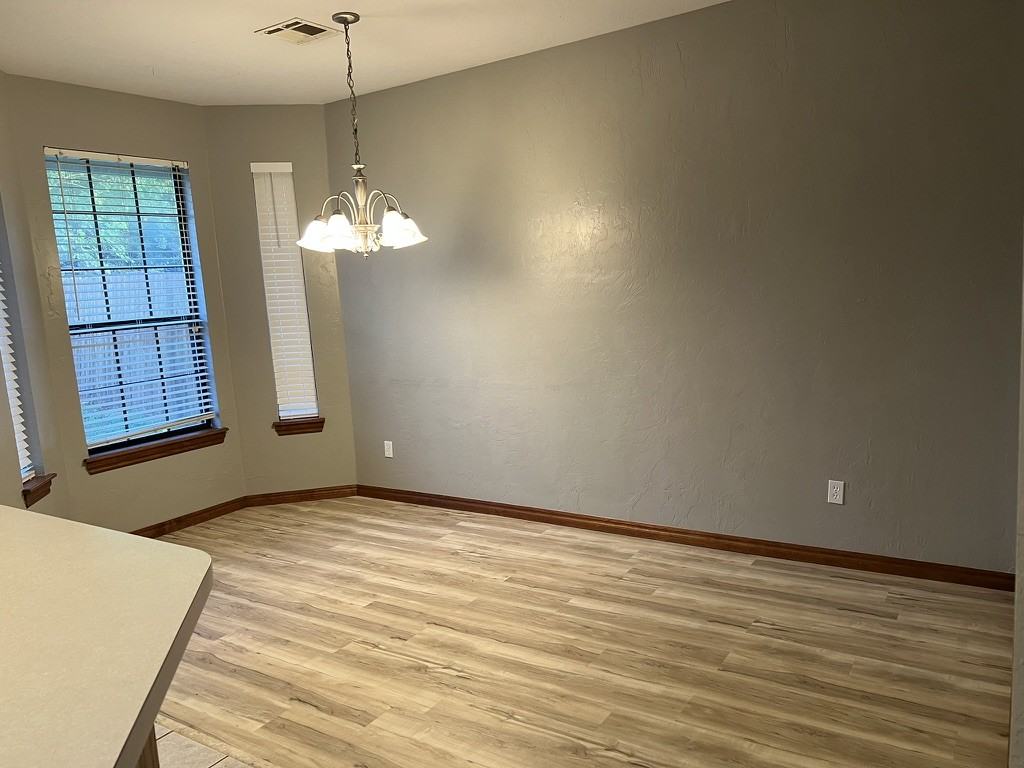 1000 Gale #NA - Photo 4 of 23