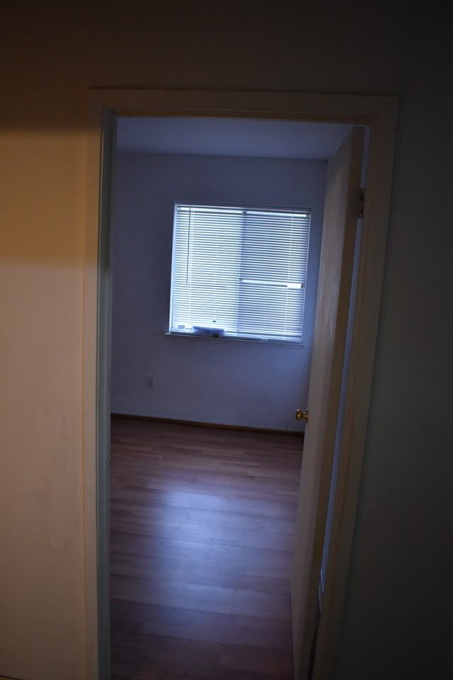 1525 Ditmar Drive #NA - Photo 3 of 7