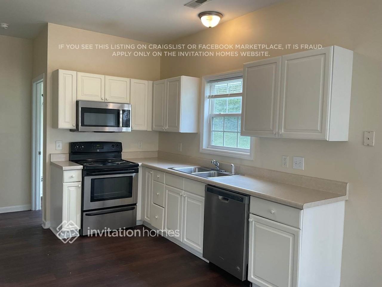 4125 Bay Rum Ln - Photo 3 of 10