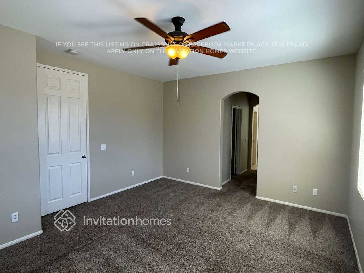 37732 Mangrove Drive - Photo 4 of 11