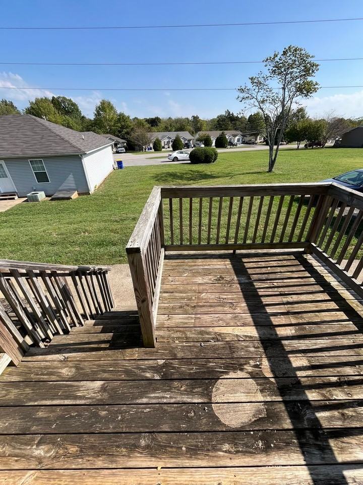 374 Upper Stone Ave - Photo 7 of 17