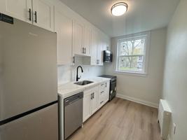 featured image of 32 Price Ave