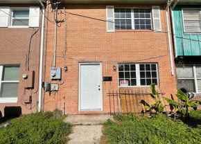 7209 Ken Knight Dr E - Photo 1 of 1