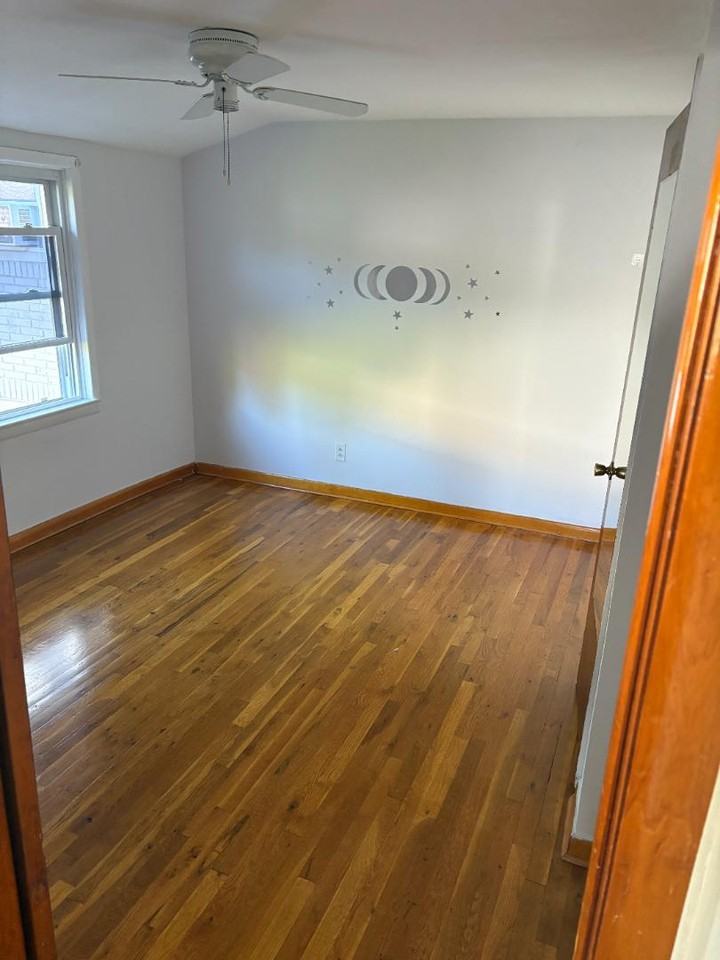 LESTER/MAPLE - Photo 4 of 4