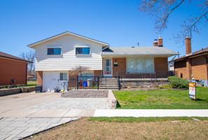 featured image of 32 Hughes Ave