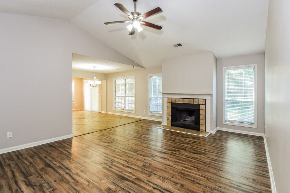 4753 Limestone Ln Nw - Photo 3 of 16