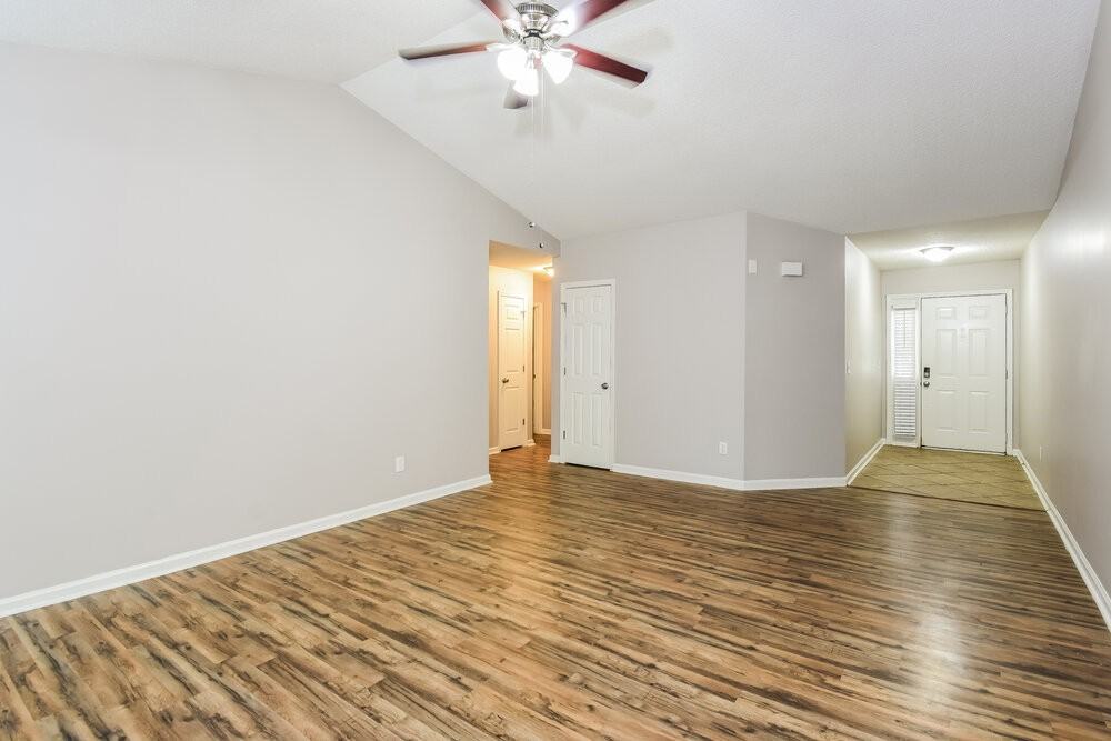 4753 Limestone Ln Nw - Photo 5 of 16