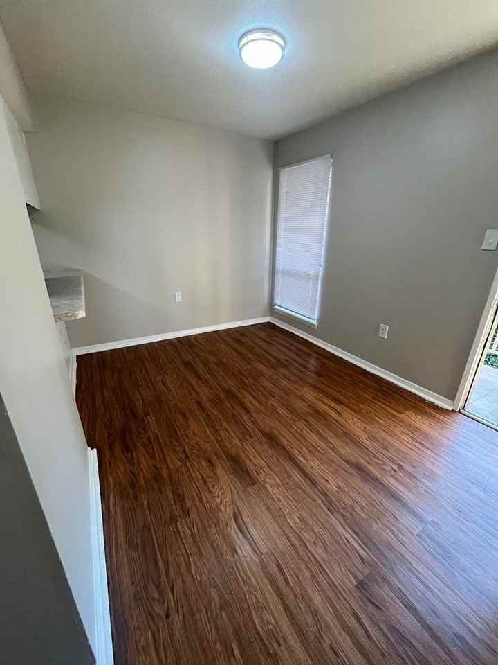 Woodland Terrace - Photo 2 of 8