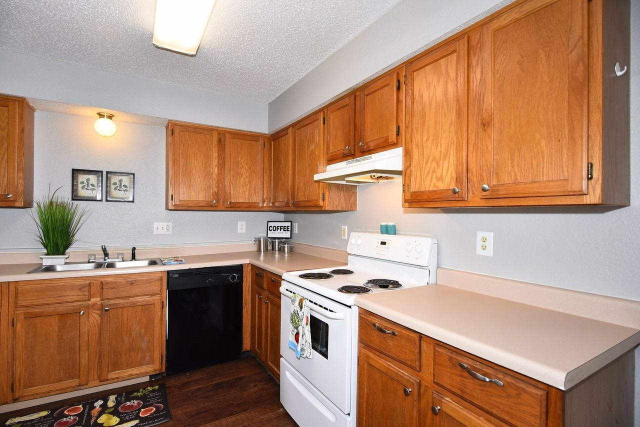 Brookstone Park - Photo 3 of 10