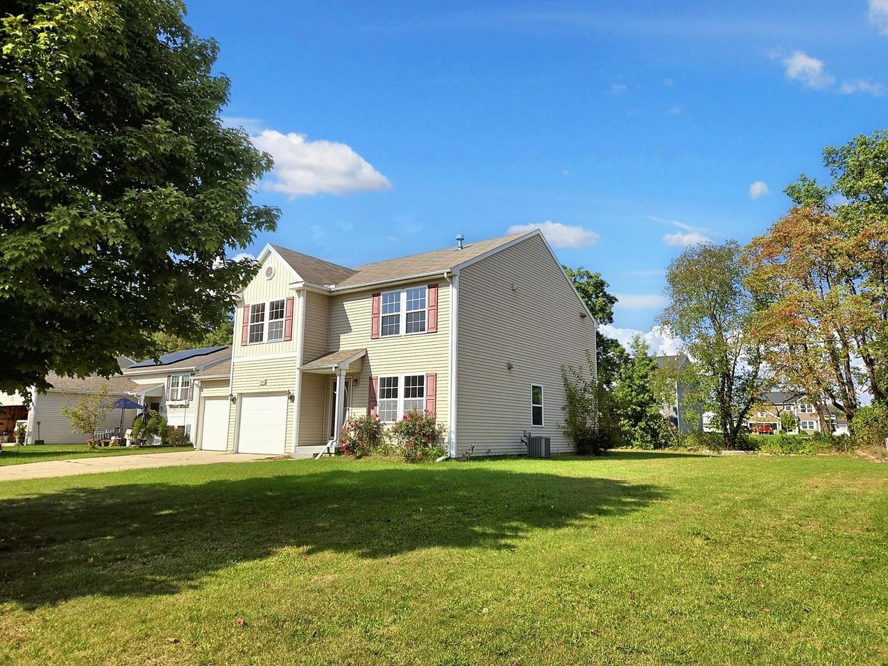 5358 Woodrush Ave - Photo 3 of 24