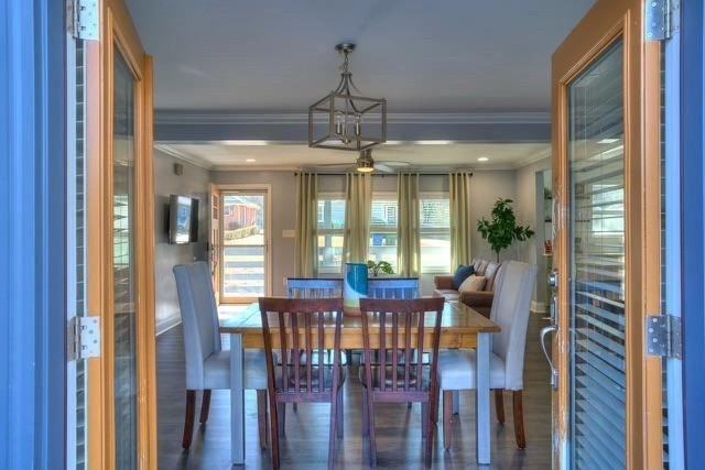 2225 Baker Ter Nw - Photo 4 of 19