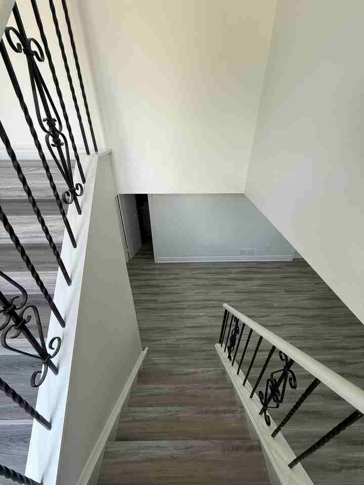 60 Ardglen Drive - Photo 3 of 28