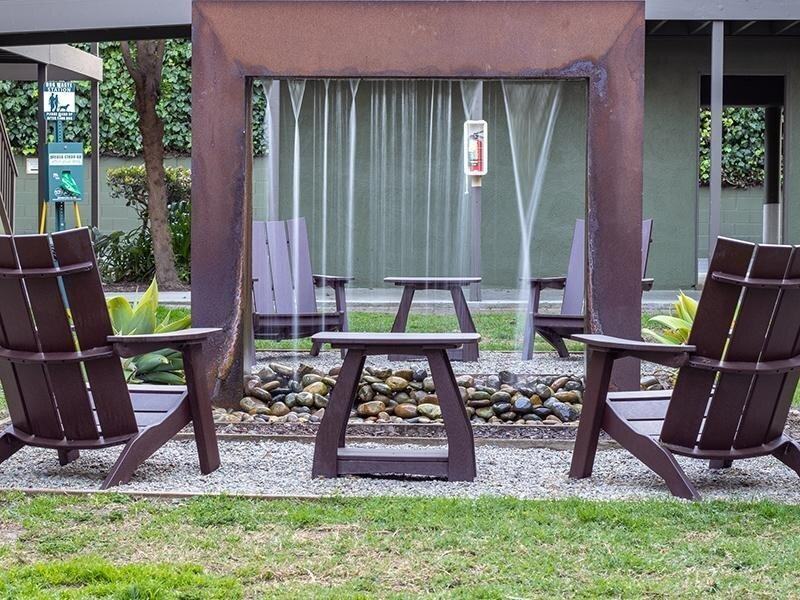 930 Casanova Ave - Photo 3 of 25