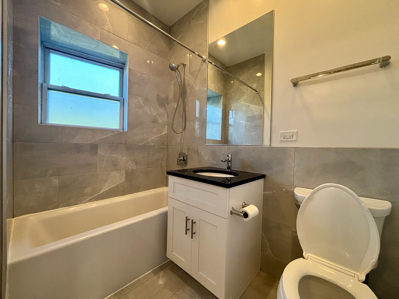 6981 Sheridan - Photo 5 of 18