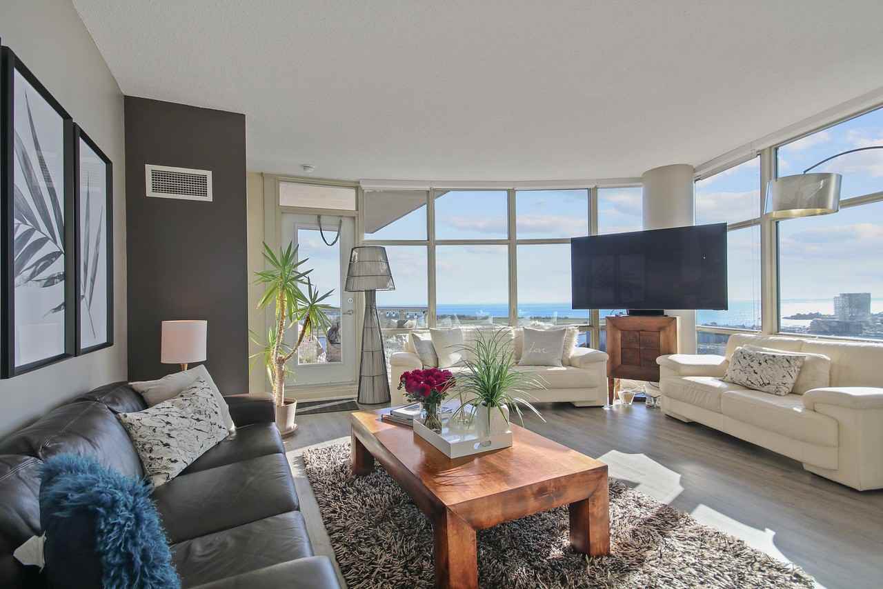 35 Mariner Terr #1 - Photo 6 of 40