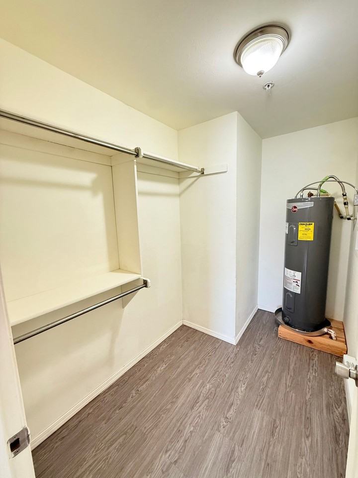 Cedar Creek Apartment Homes - Photo 6 of 11