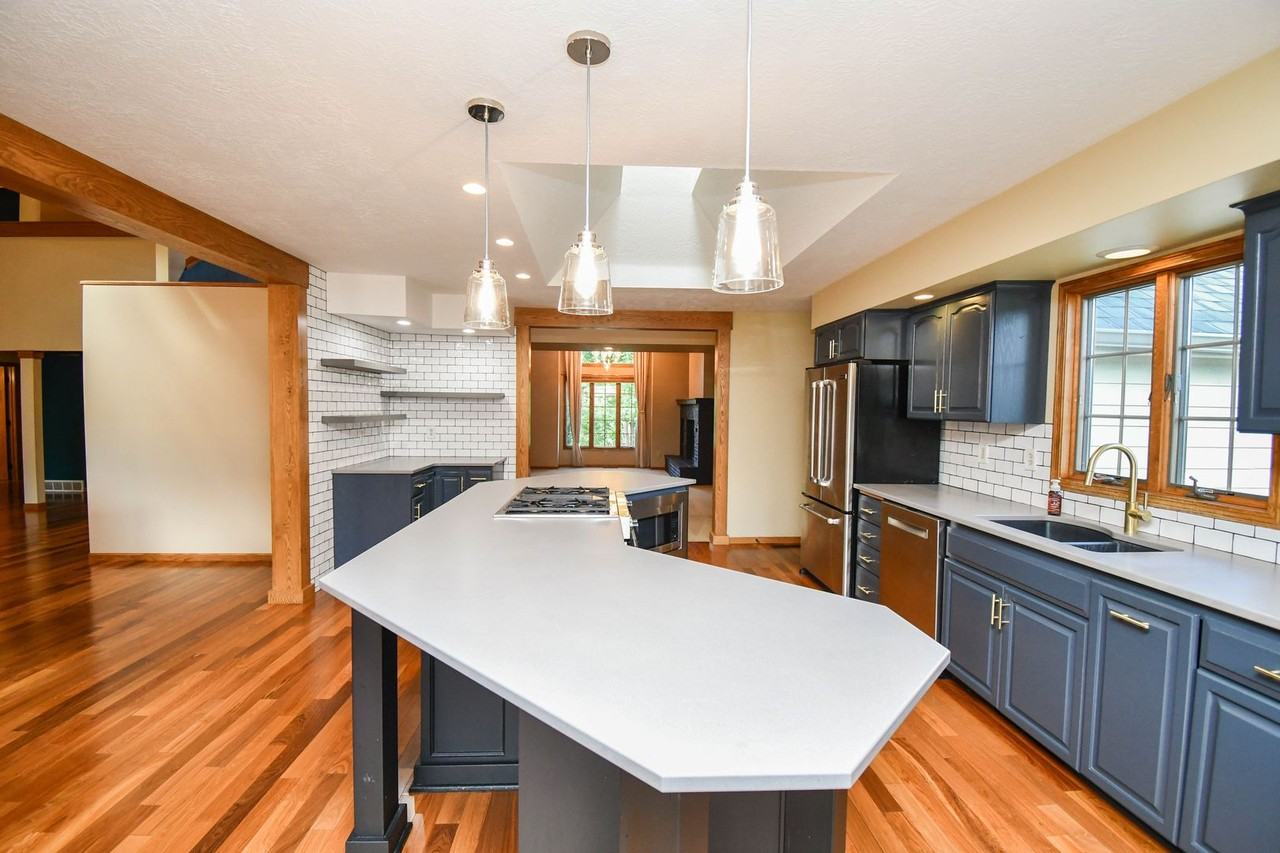 4404 South Yellowstone Lane - Photo 7 of 50