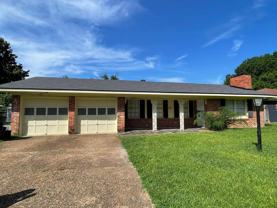 2710 Higgins St - Photo 1 of 1