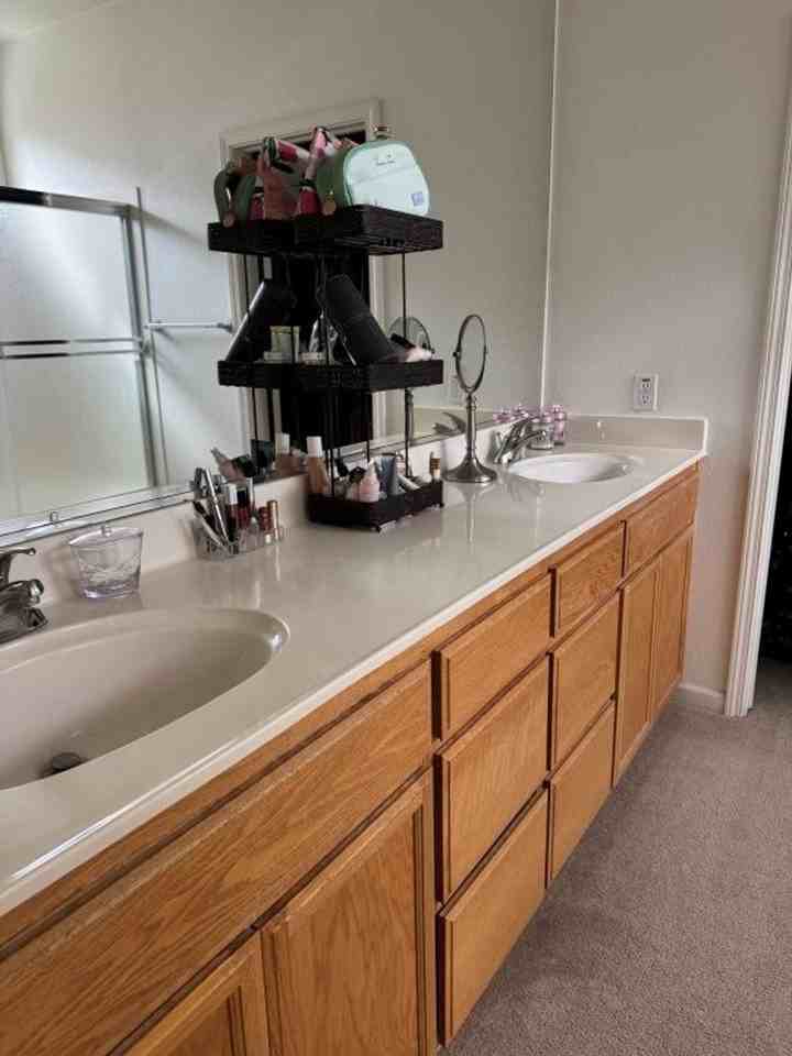 1938 Hecke Dr - Photo 4 of 16