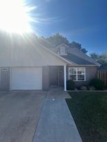 3403 SW Victoria Pl - Photo 1 of 1