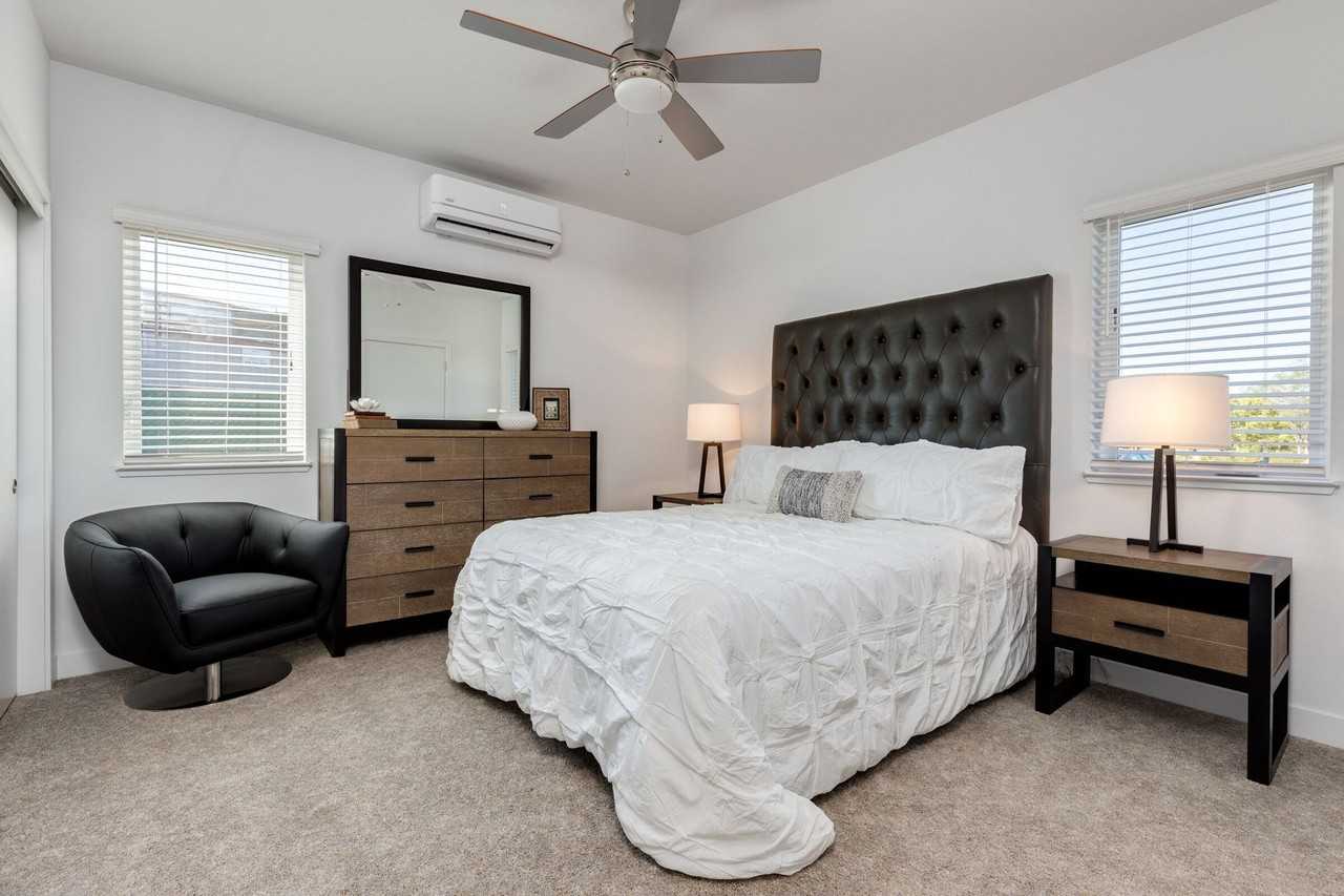 Quads 1886 - Photo 7 of 14