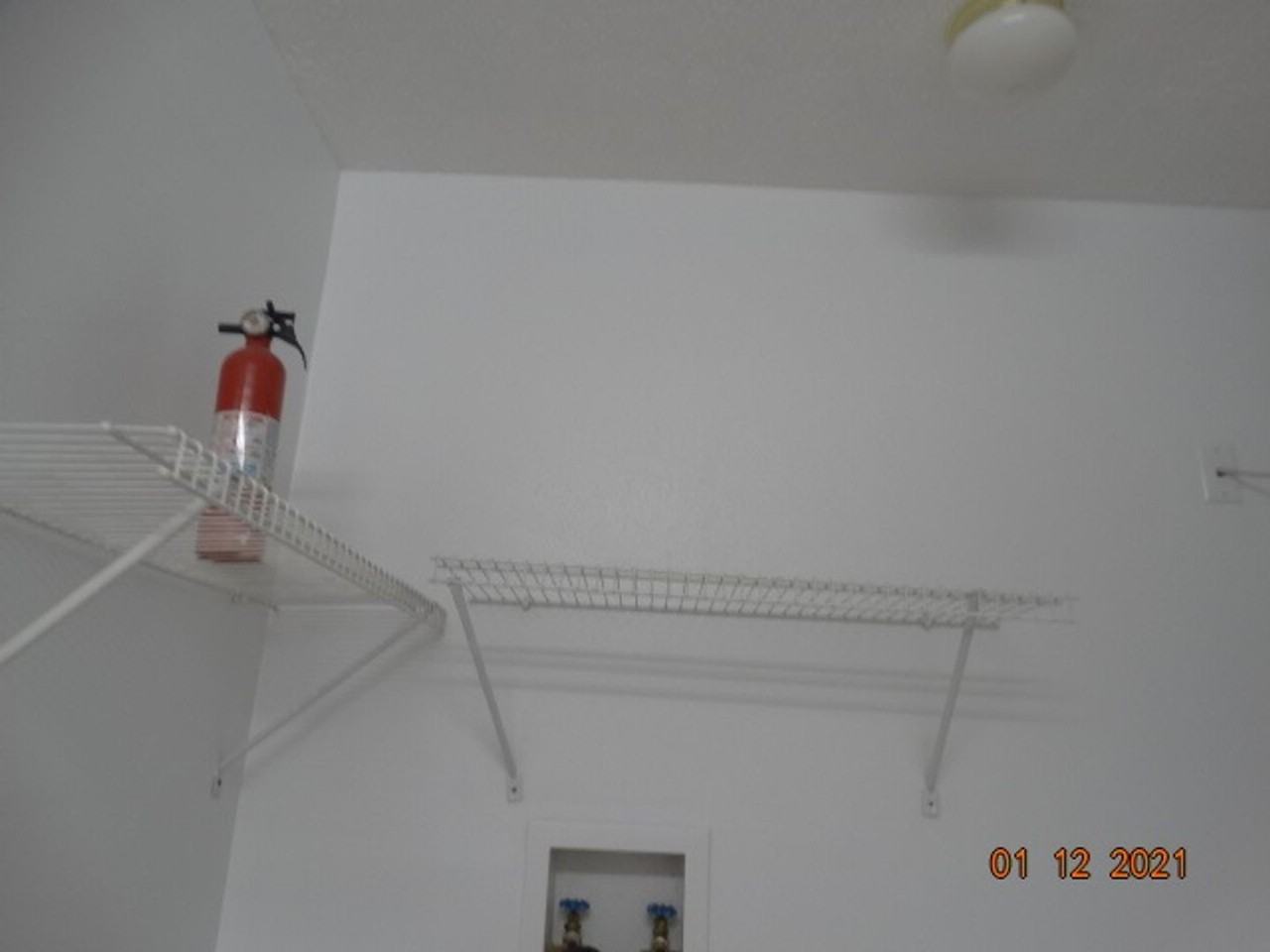 534 Brock Ave - Photo 4 of 6