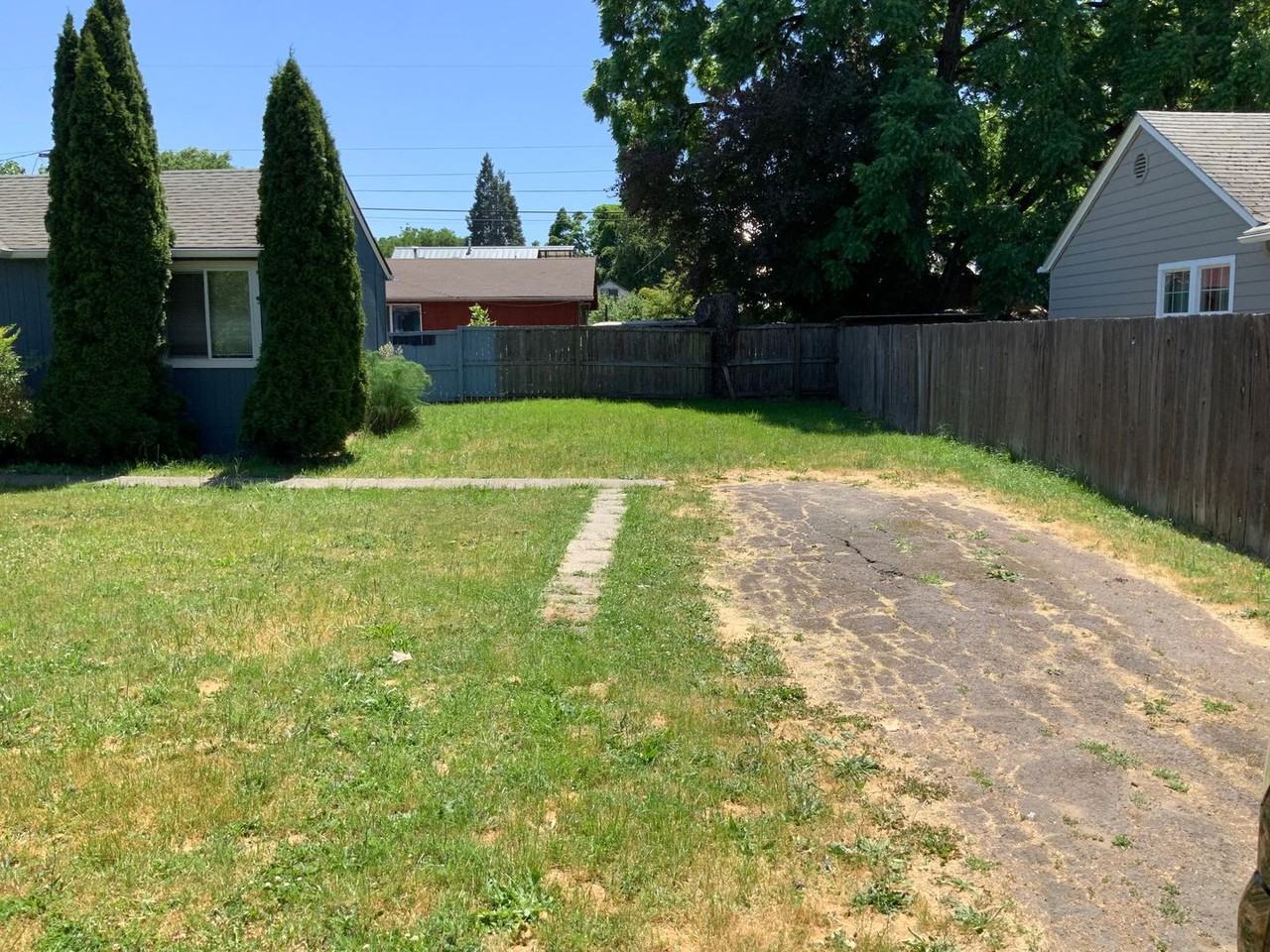 1570 W 8th Ave - Photo 3 of 20