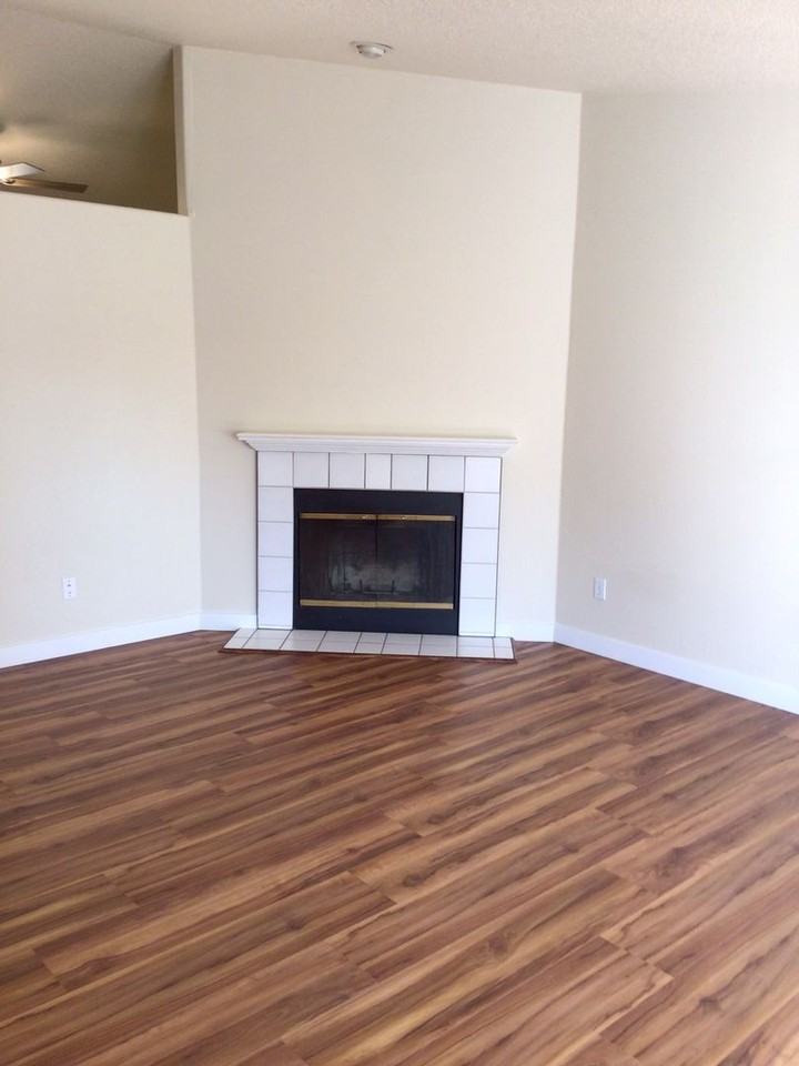 1406 Ne 115th Ave - Photo 2 of 15