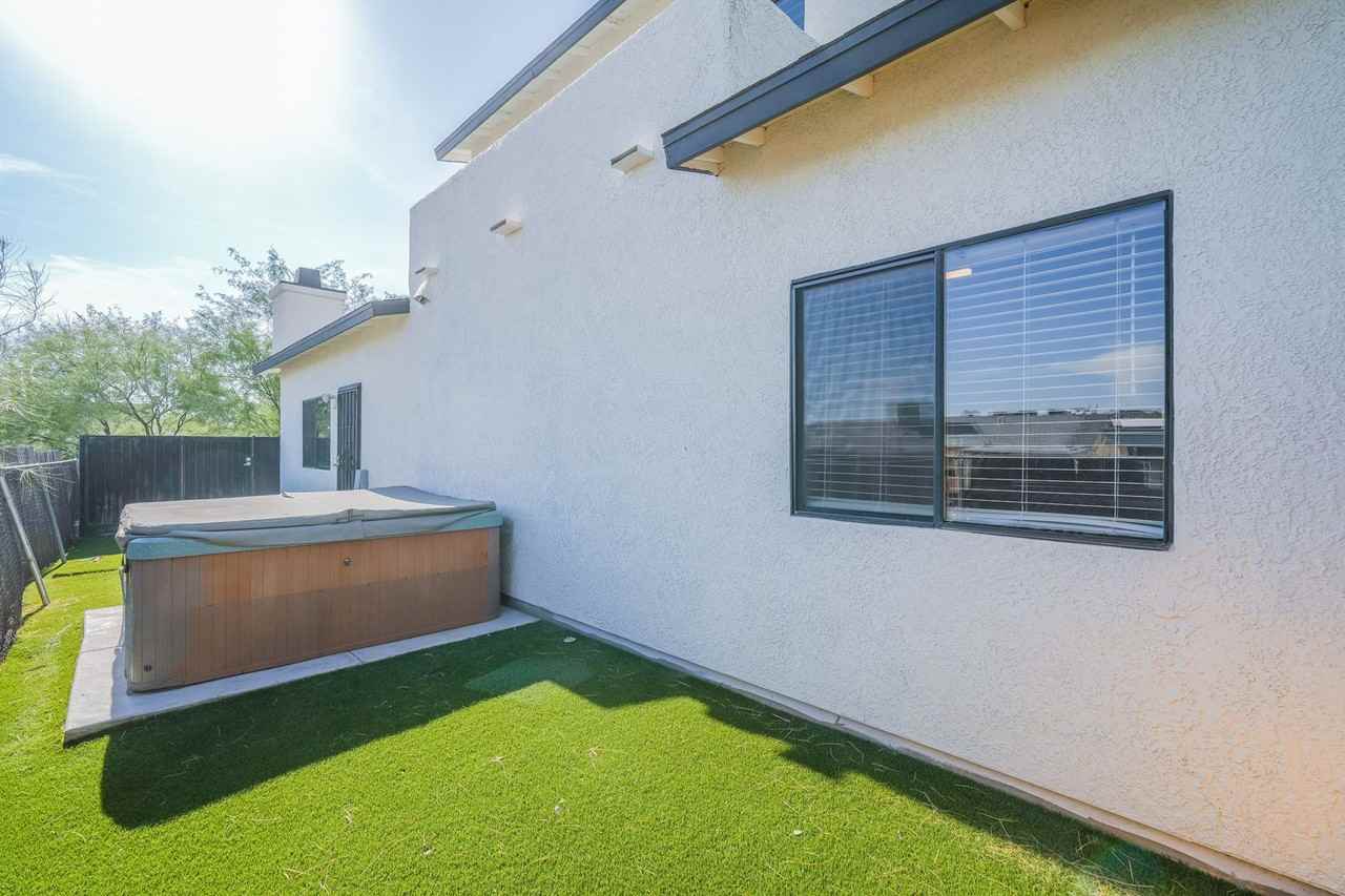 1521 N. Park Ave. - Photo 4 of 28