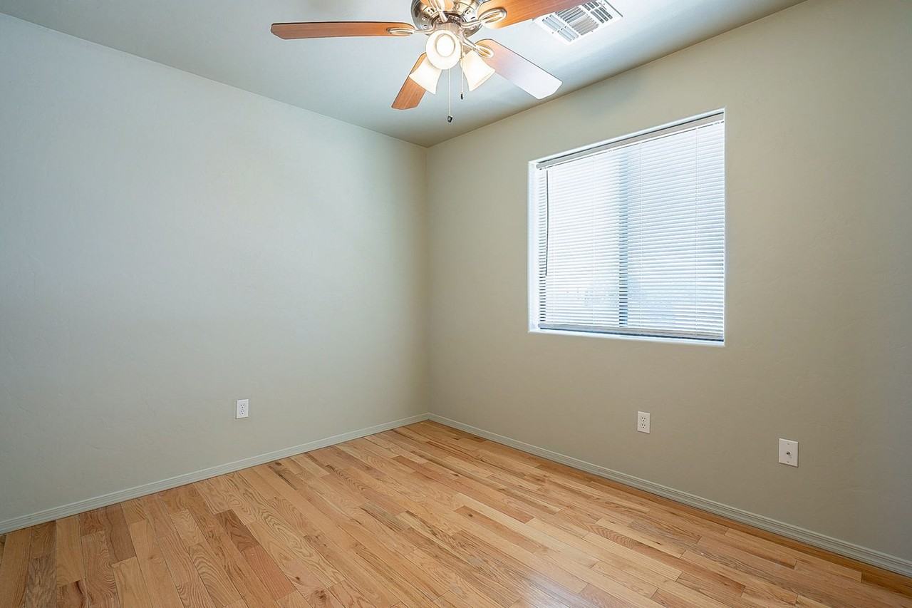 1722 E. 7th St. - Photo 7 of 21