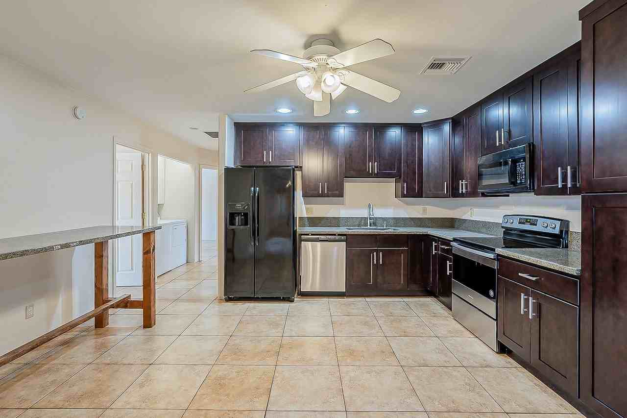 2102 N. Norton Ave. - Photo 5 of 37