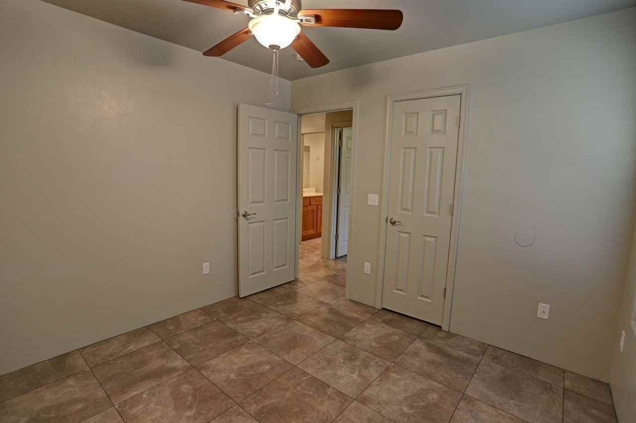 1441 E. 8th St. - Photo 6 of 37