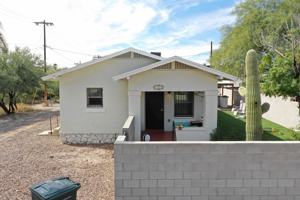 featured image of 223 N Mountain Ave