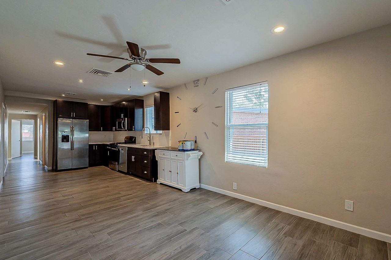 1243 E. Waverly St. - Photo 5 of 34