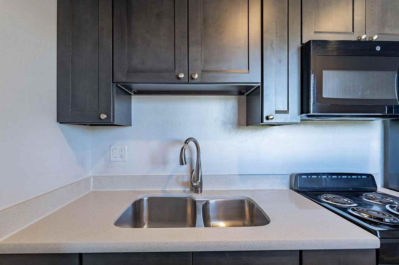 1309 N. Park Ave. - Photo 6 of 33