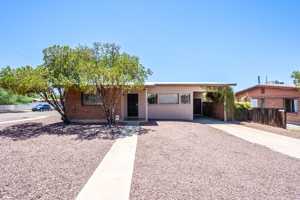featured image of 1336 E Adams St