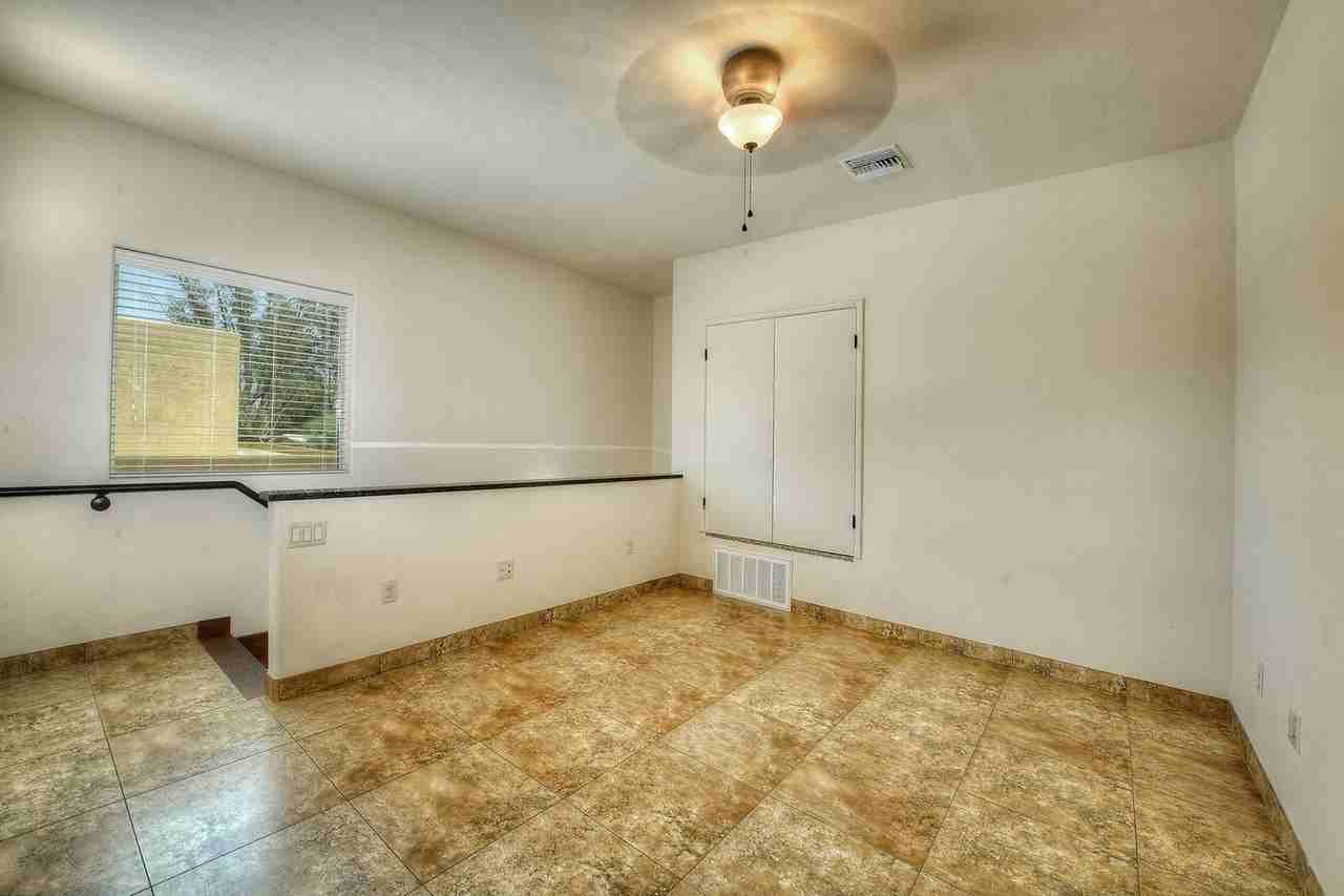 2600 E. Lee St. - Photo 4 of 10