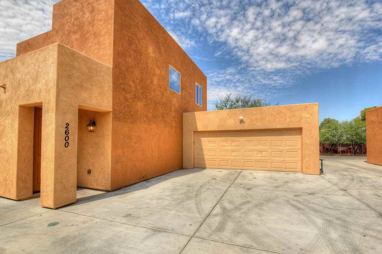 2600 E. Lee St. - Photo 7 of 10