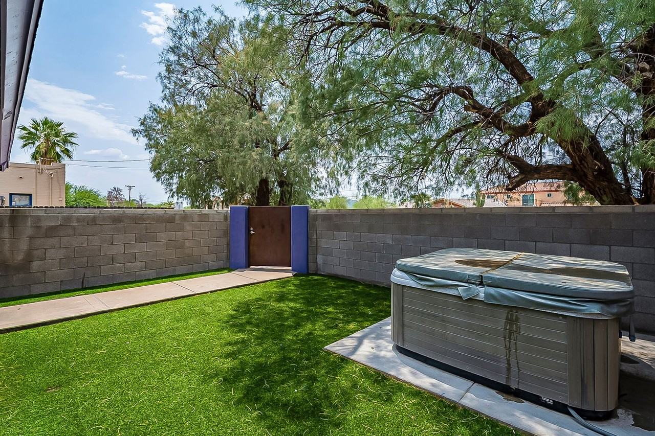 1718 N. 4th Ave. - Photo 4 of 22