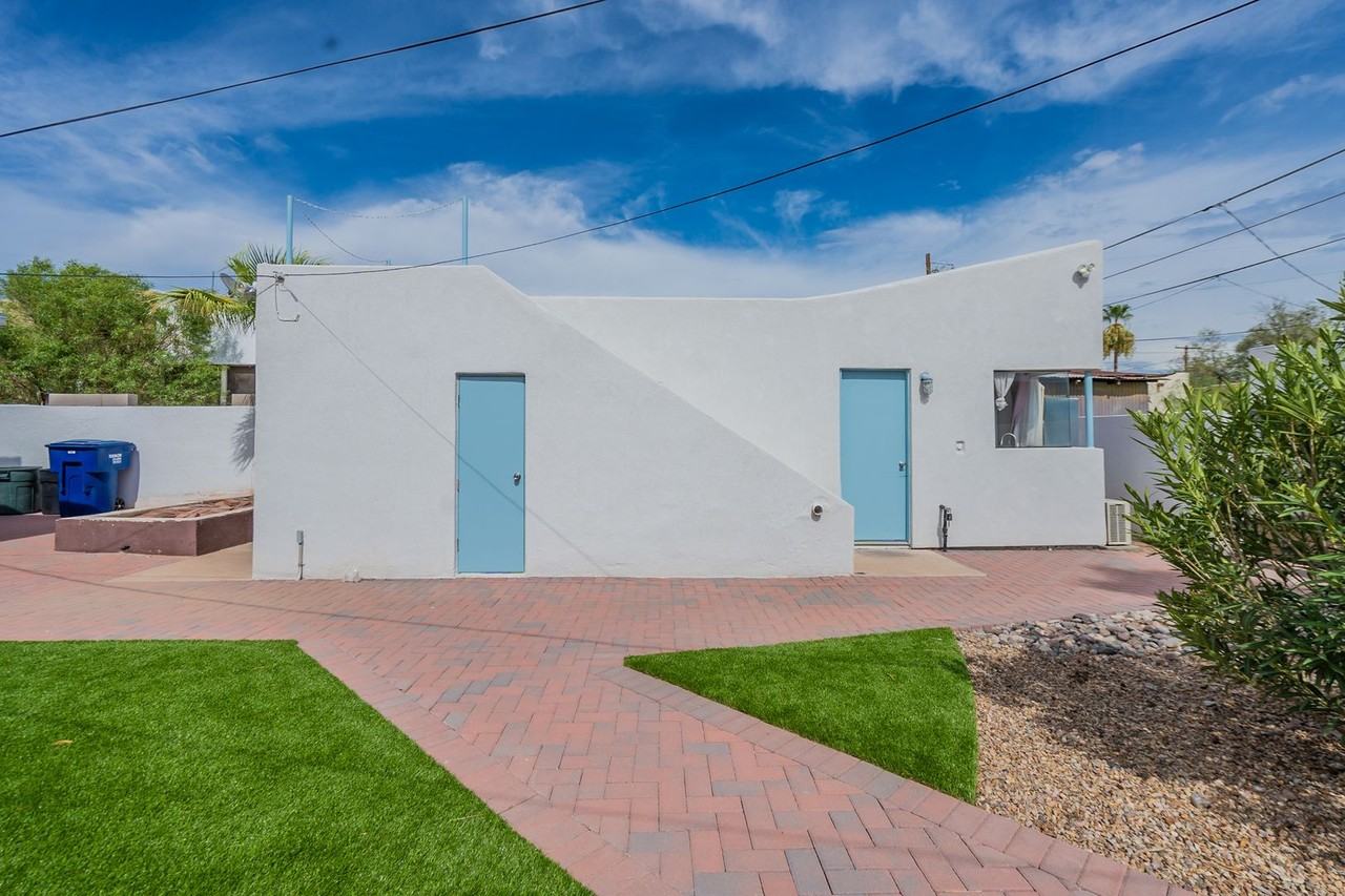 2316 E. 4th St. - Photo 5 of 17