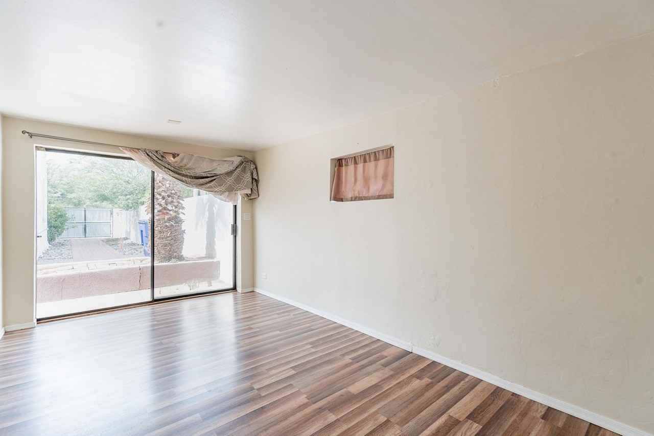 2316 E. 4th St. - Photo 7 of 17