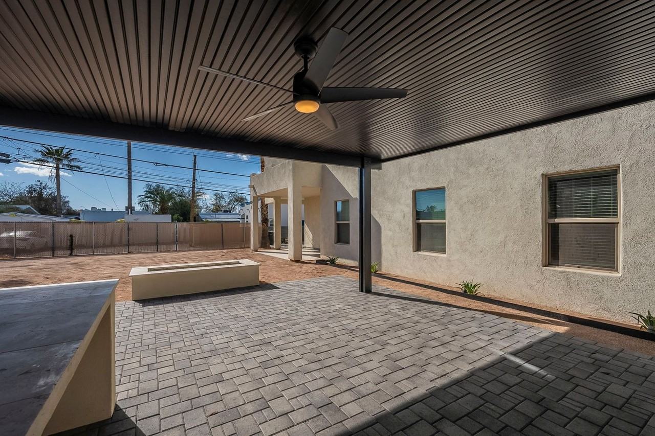 1425 N. Euclid Ave. - Photo 7 of 47