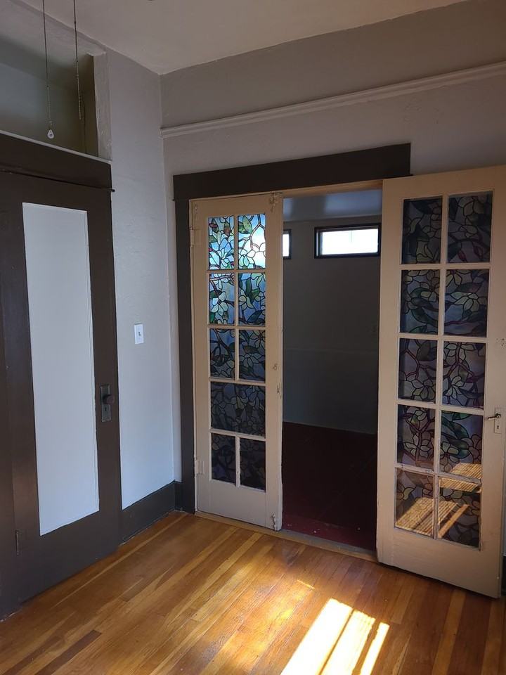1137 E. Elm St. - Photo 7 of 26