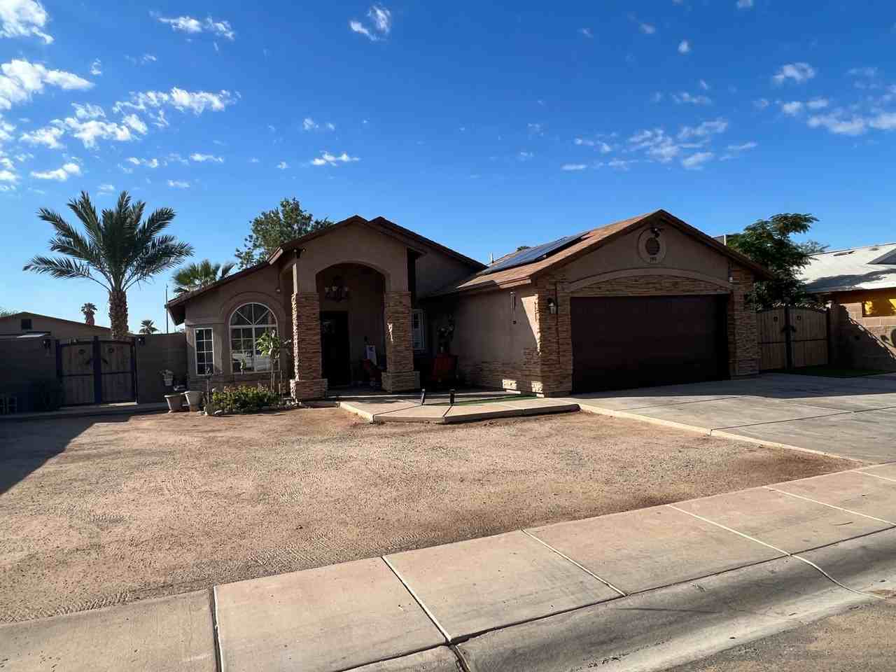 359 E Independence St - Photo 2 of 19