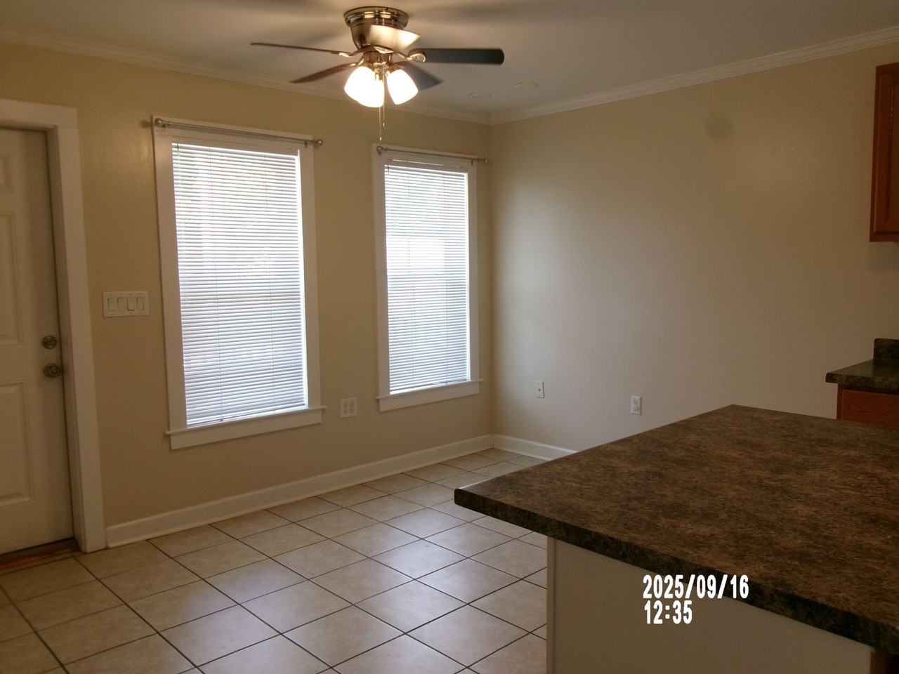 1002 13th St - Photo 3 of 13