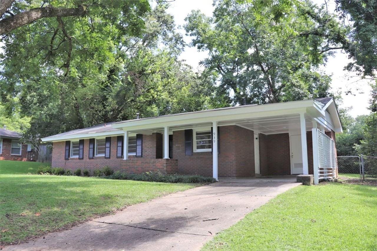 939 Green Ridge Ct - Photo 4 of 40