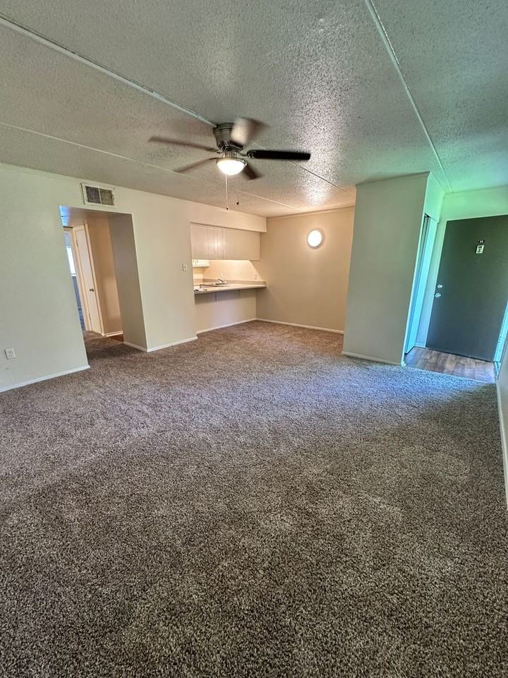 9895 Florida Blvd #307 - Photo 2 of 7