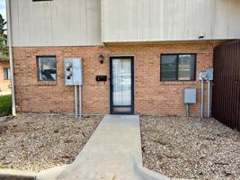 featured image of 207 Eldon St #12